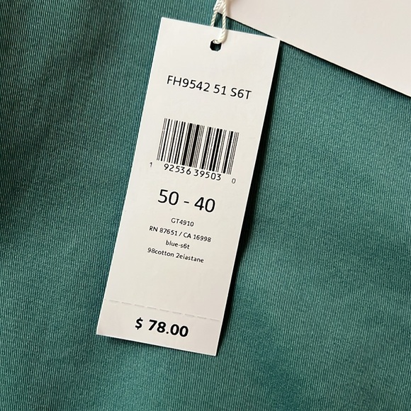 Lacoste shorts - Picture 2 of 2